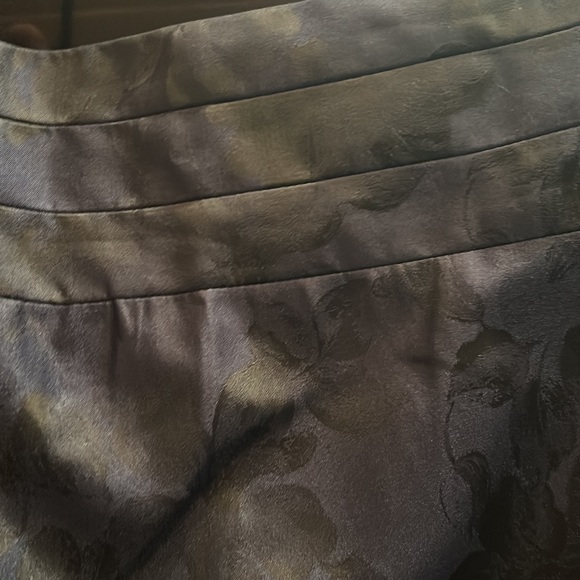 EUC blue flower skirt - Picture 3 of 10